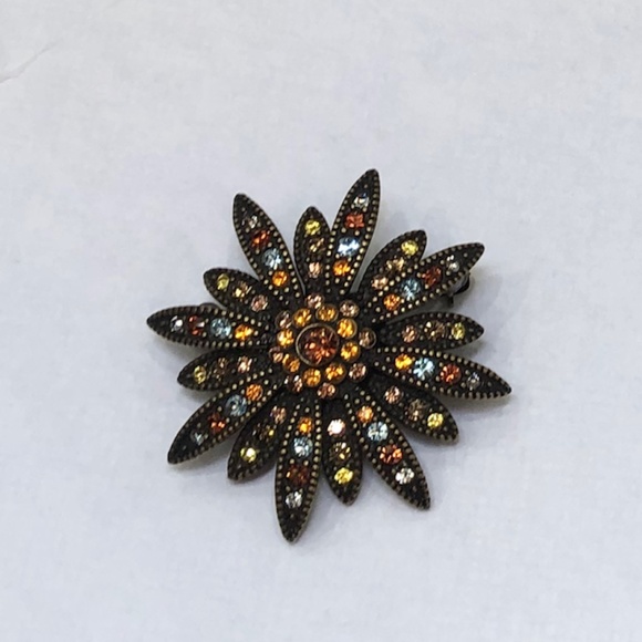 JOAN RIVERS SMALL AUTUMN COLORED CRYSTAL SUNBURST FLOWER BROOCH - Picture 11 of 14